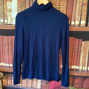 Lord & Taylor Royal blue stretchy turtleneck‎